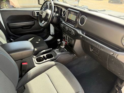 Used 2022 Jeep Wrangler Unlimited Rubicon 4xe w/ Cold Weather Group image 17