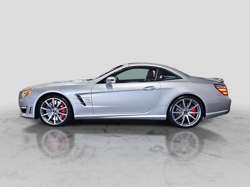 Used 2016 Mercedes-Benz SL 63 AMG image 8