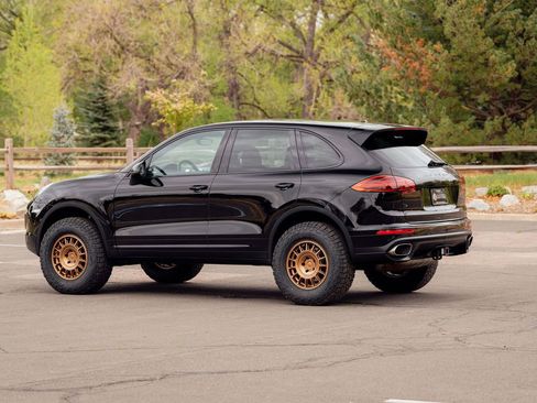 Used 2015 Porsche Cayenne Diesel AWD/4WD image 15