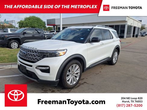 Used 2020 Ford Explorer Limited w/ Class III Trailer Tow Package image 1