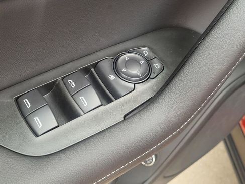 New 2026 Chevrolet Blazer LT image 15