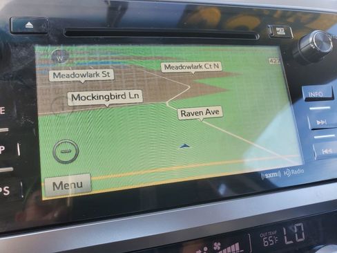 Used 2015 Subaru Legacy 2.5i Limited image 22