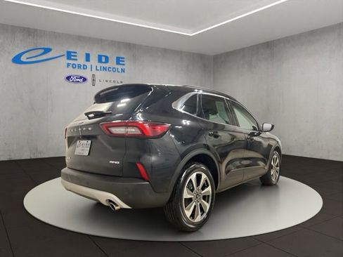 Used 2025 Ford Escape Platinum AWD/4WD image 10