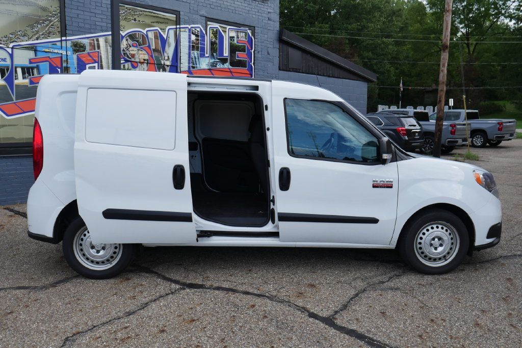 Used 2022 RAM ProMaster City Tradesman FWD image 6