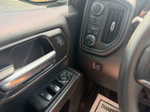 Used 2024 Chevrolet Silverado 1500 Custom Trail Boss AWD/4WD image 16