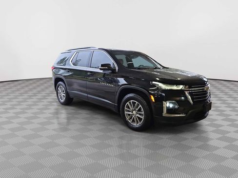 Used 2022 Chevrolet Traverse LT FWD image 3