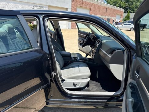 Used 2010 Dodge Charger Rallye RWD image 13