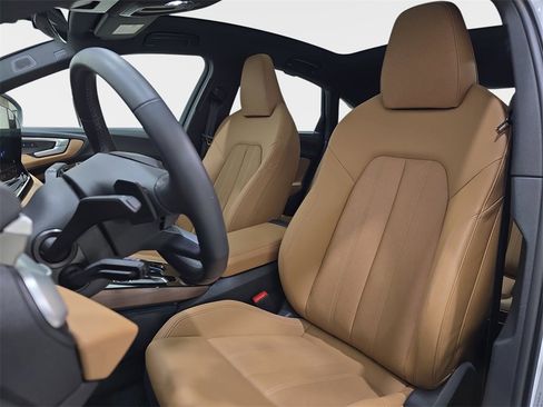 Used 2025 Audi A5 2.0T Prestige w/ 19" Wheel Package image 16