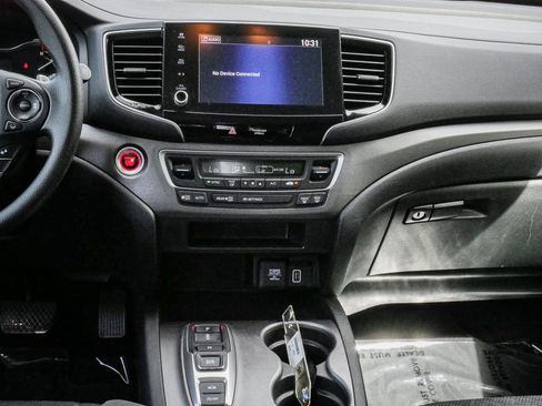 Used 2023 Honda Ridgeline Sport image 28