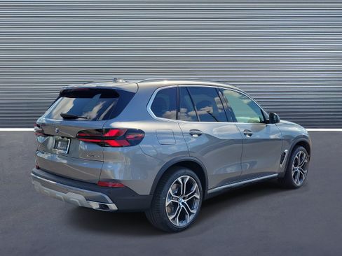 New 2026 BMW X5 xDrive40i AWD/4WD image 3