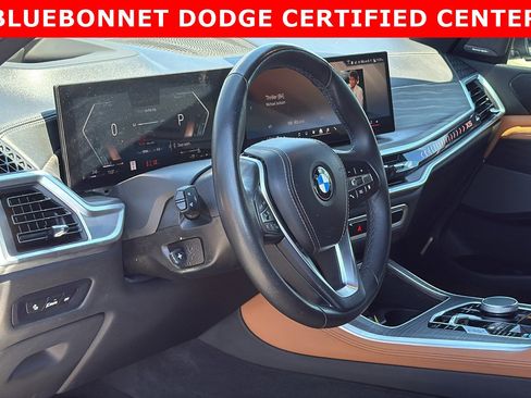Used 2024 BMW X5 xDrive40i w/ Premium Package AWD/4WD image 9