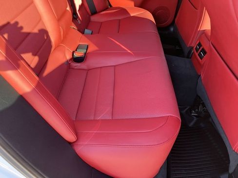 Used 2022 Lexus IS 350 F Sport image 10