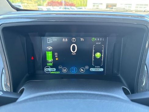 Used 2013 Chevrolet Volt Premium w/ Premium Trim Package FWD image 23