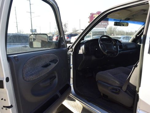 Used 2002 Dodge Ram 2500 Truck 4x4 Quad Cab image 12