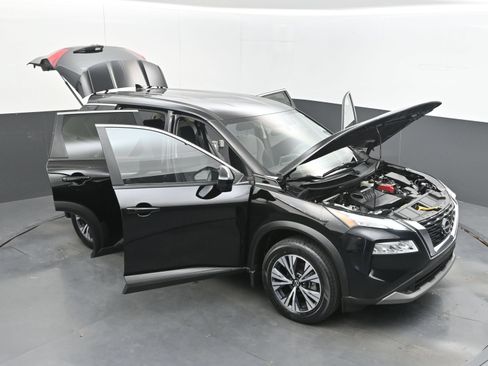 Used 2023 Nissan Rogue SV FWD image 31