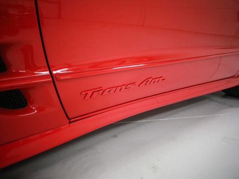 Used 1999 Pontiac Firebird Formula w/ Security Pkg image 18