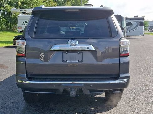 Used 2014 Toyota 4Runner Limited AWD/4WD image 8
