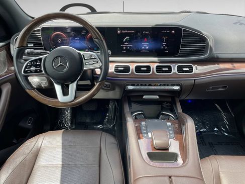 Used 2022 Mercedes-Benz GLE 450 4MATIC image 9