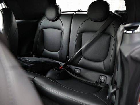 Used 2020 MINI Cooper S image 25