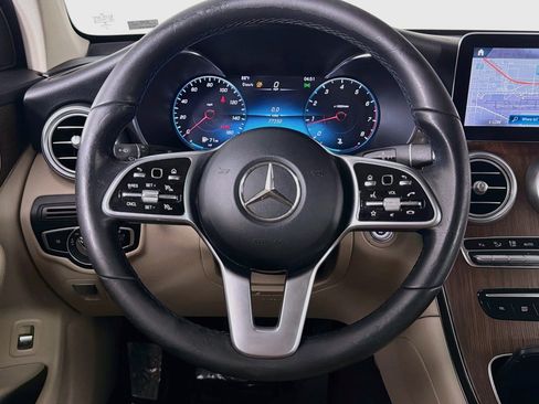 Used 2022 Mercedes-Benz GLC 300 image 18