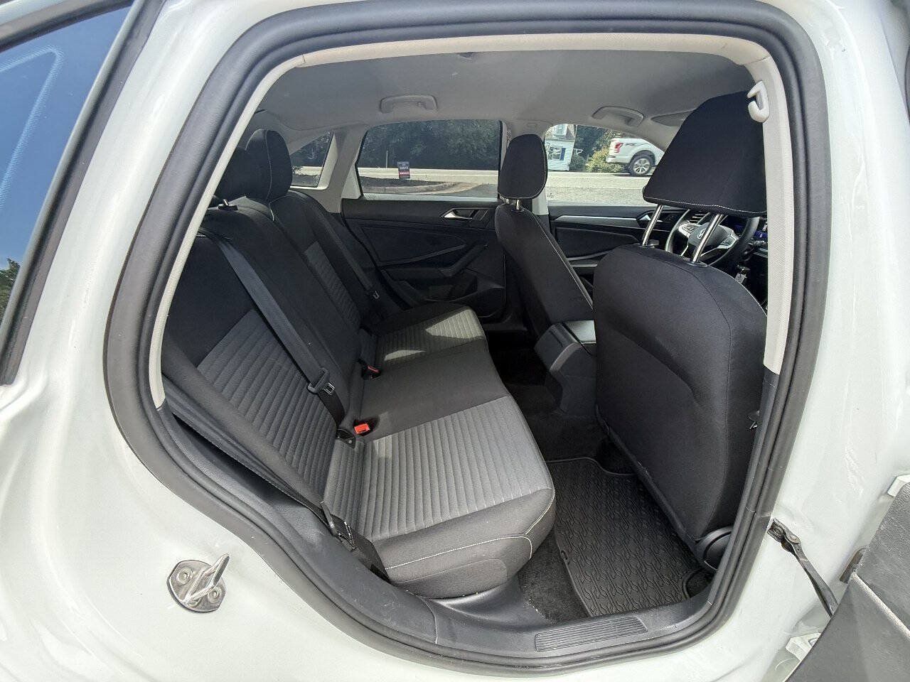 Used 2024 Volkswagen Jetta S FWD image 16