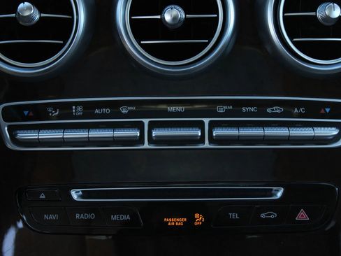 Used 2016 Mercedes-Benz GLC 300 image 25