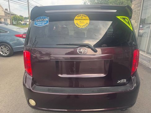 Used 2009 Scion xB image 4