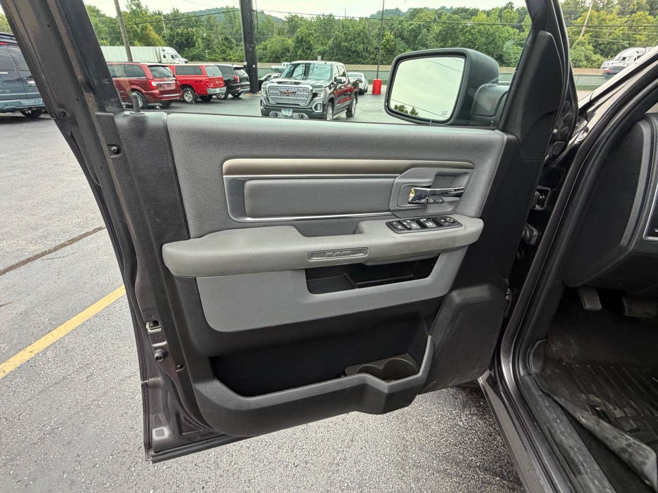 Used 2016 RAM 1500 Big Horn AWD/4WD image 13