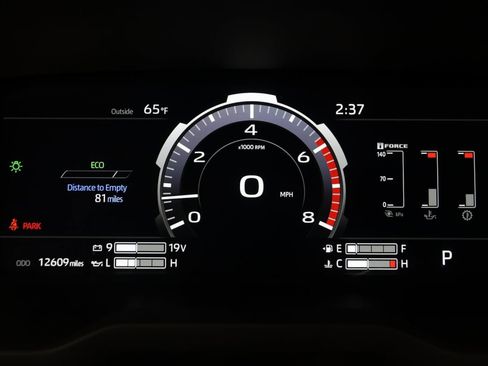 Used 2025 Toyota Tundra Platinum image 19