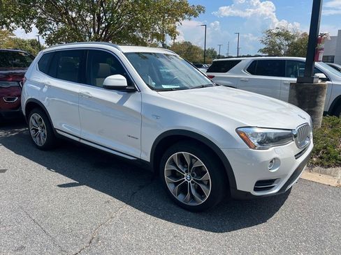 Used 2017 BMW X3 xDrive35i AWD/4WD image 3