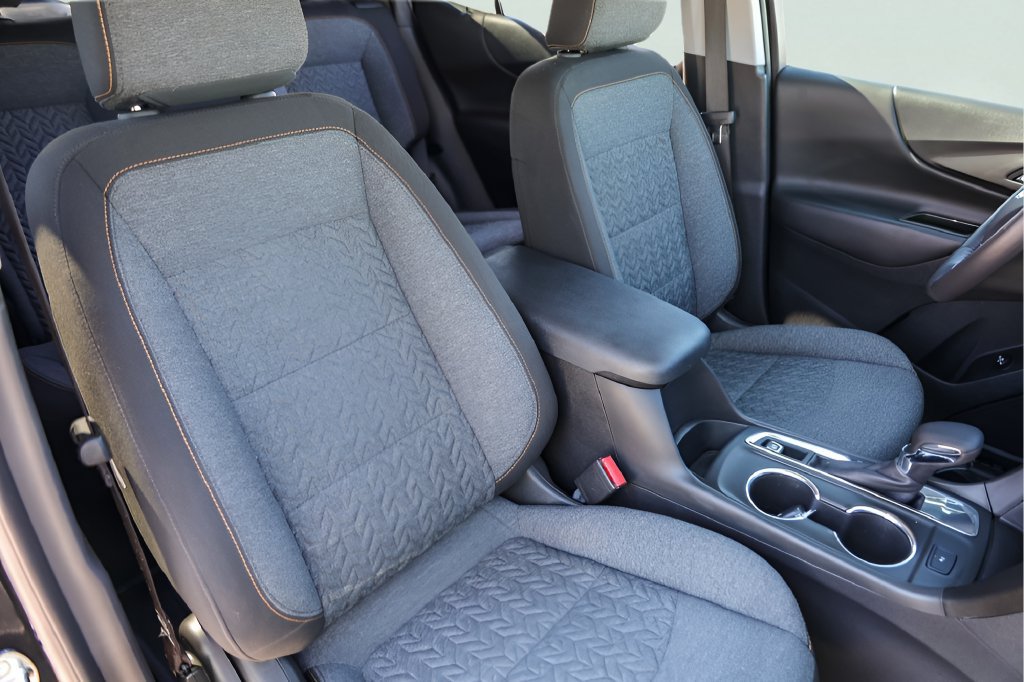 Used 2022 Chevrolet Equinox LT FWD image 32