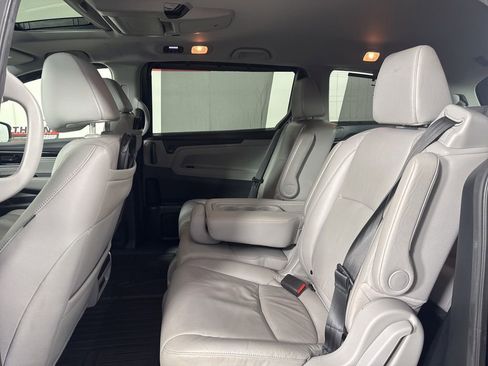 Used 2020 Honda Odyssey Elite image 24