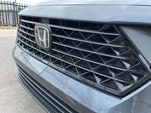 Used 2024 Honda Accord EX image 10
