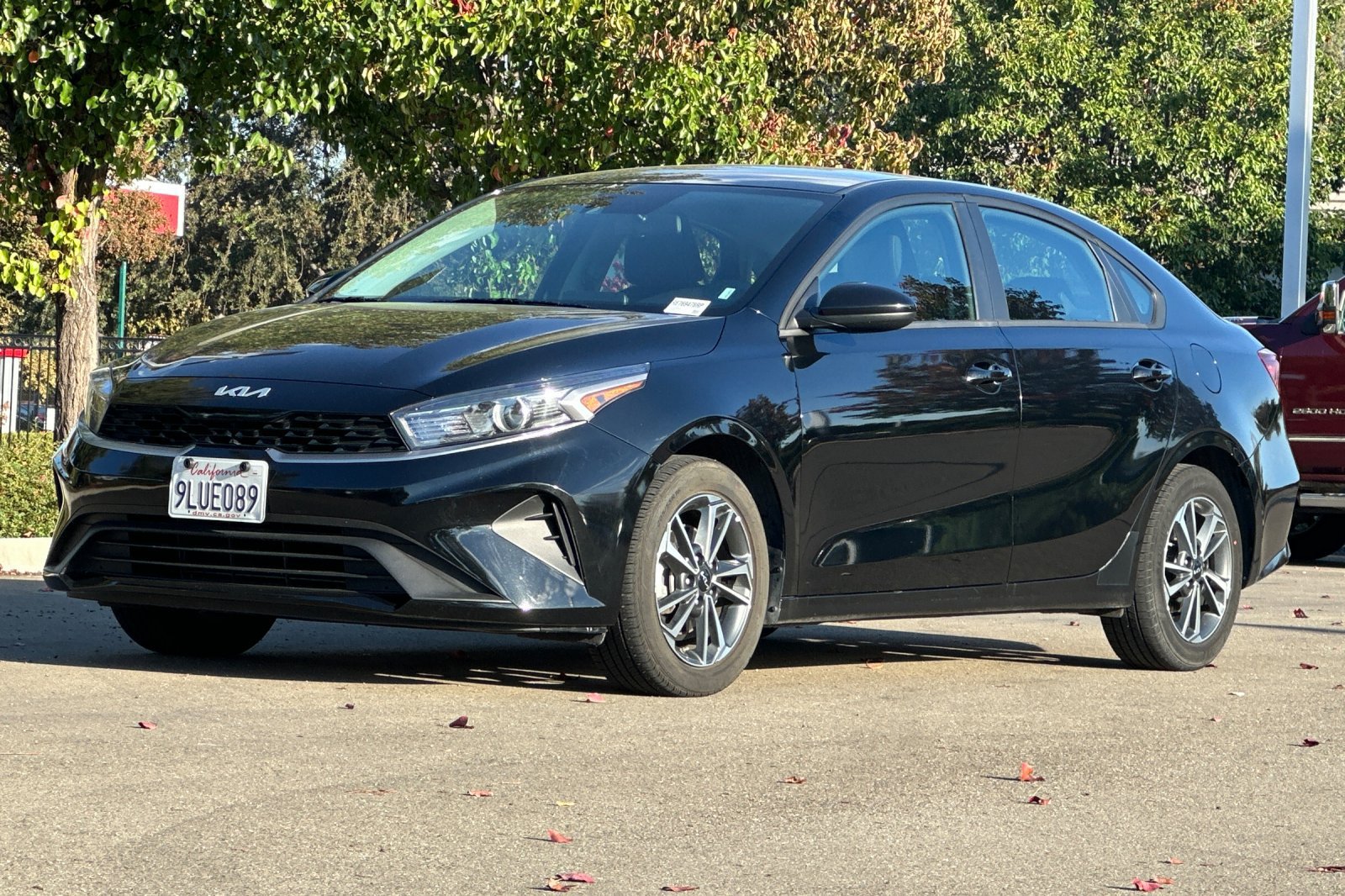 Used 2024 Kia Forte LXS FWD image 8