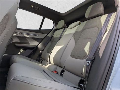 New 2026 Volvo EX30 Plus image 17