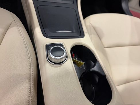 Used 2015 Mercedes-Benz CLA 250 4MATIC image 42