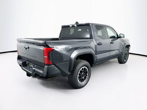 Used 2025 Toyota Tacoma TRD Off-Road image 9