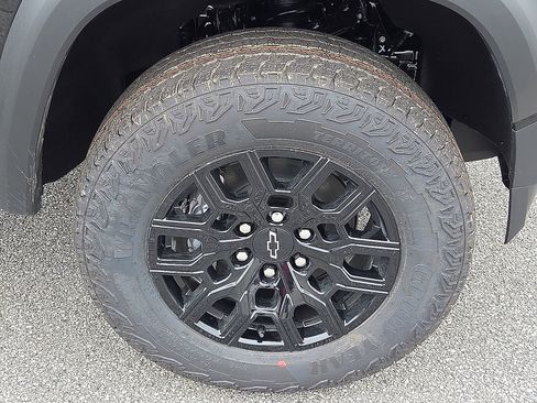 New 2026 Chevrolet Colorado Trail Boss AWD/4WD image 7