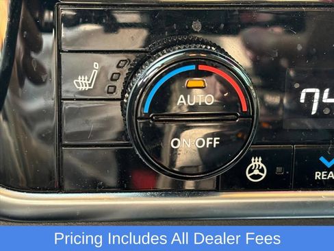 Used 2023 Nissan Rogue SL w/ SL Premium Package AWD/4WD image 13
