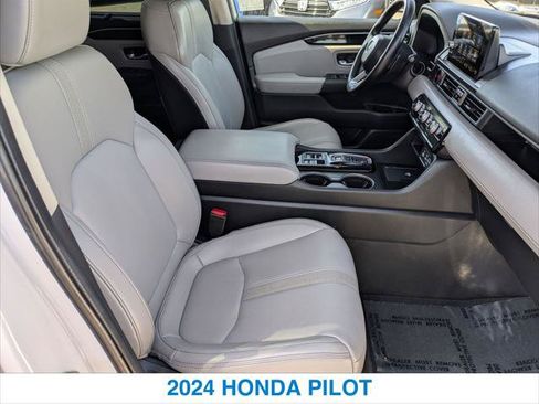 Certified 2024 Honda Pilot Touring image 25