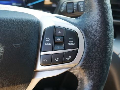 Used 2022 Ford Explorer XLT w/ Equipment Group 202A AWD/4WD image 20