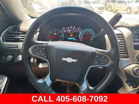 Used 2020 Chevrolet Suburban Premier w/ Premier Plus Edition AWD/4WD image 9
