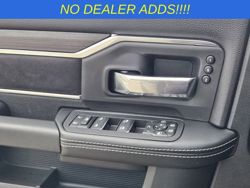 New 2026 RAM 2500 Laramie AWD/4WD image 20