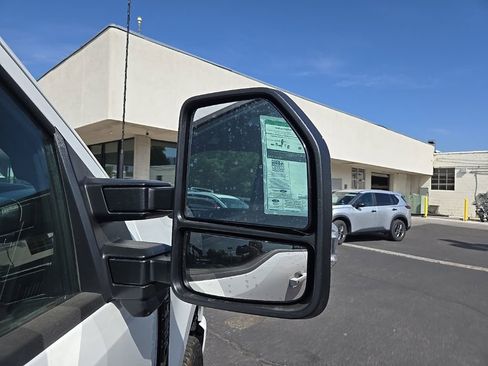 New 2025 Ford F250 Platinum image 30