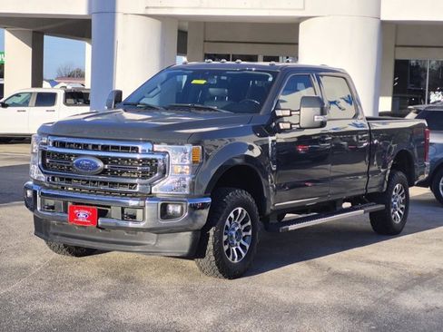 Used 2021 Ford F250 Lariat w/ Lariat Value Package image 3