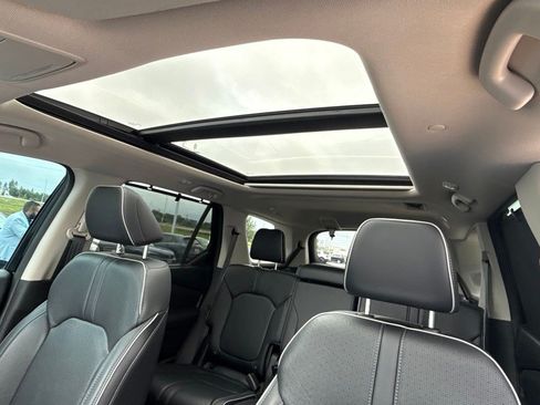 Used 2023 Honda Pilot Elite image 15