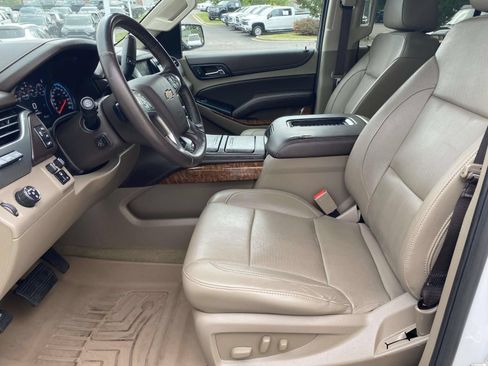 Used 2018 Chevrolet Tahoe Premier RWD image 15