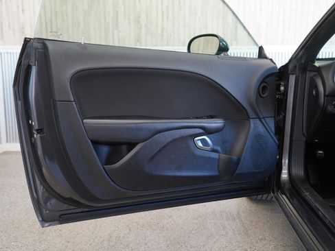 Used 2019 Dodge Challenger SXT image 27