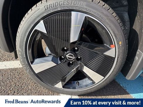 New 2026 Nissan Kicks SR w/ Cold Weather Package image 17