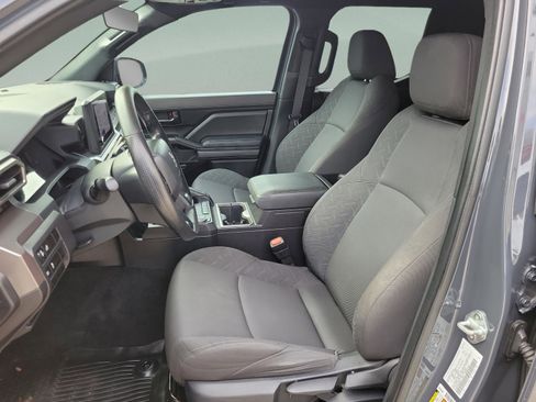 Used 2024 Toyota Tacoma SR5 RWD image 21